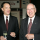 Uno de los 2 es Jim Lovell...